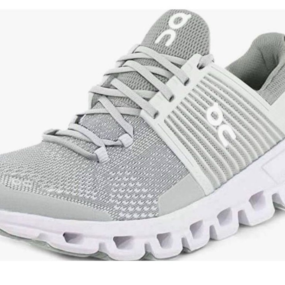 ON Running Light Gray Sneakers